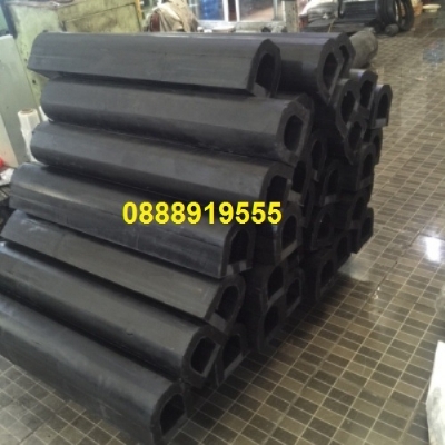Giảm chấn chữ D