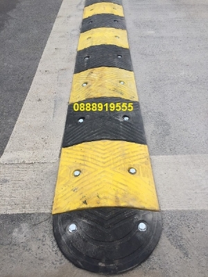 Gờ giảm tốc 1000x350x50